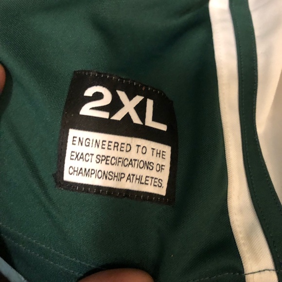 **NEVER WORN** NIKE BASKETBALL JERSEY + NIKE JUST DO IT T SHIRT - Picture 5 of 7